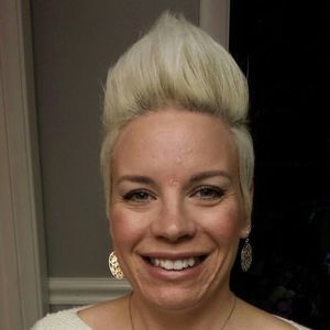 Meet your Posher, Andrya